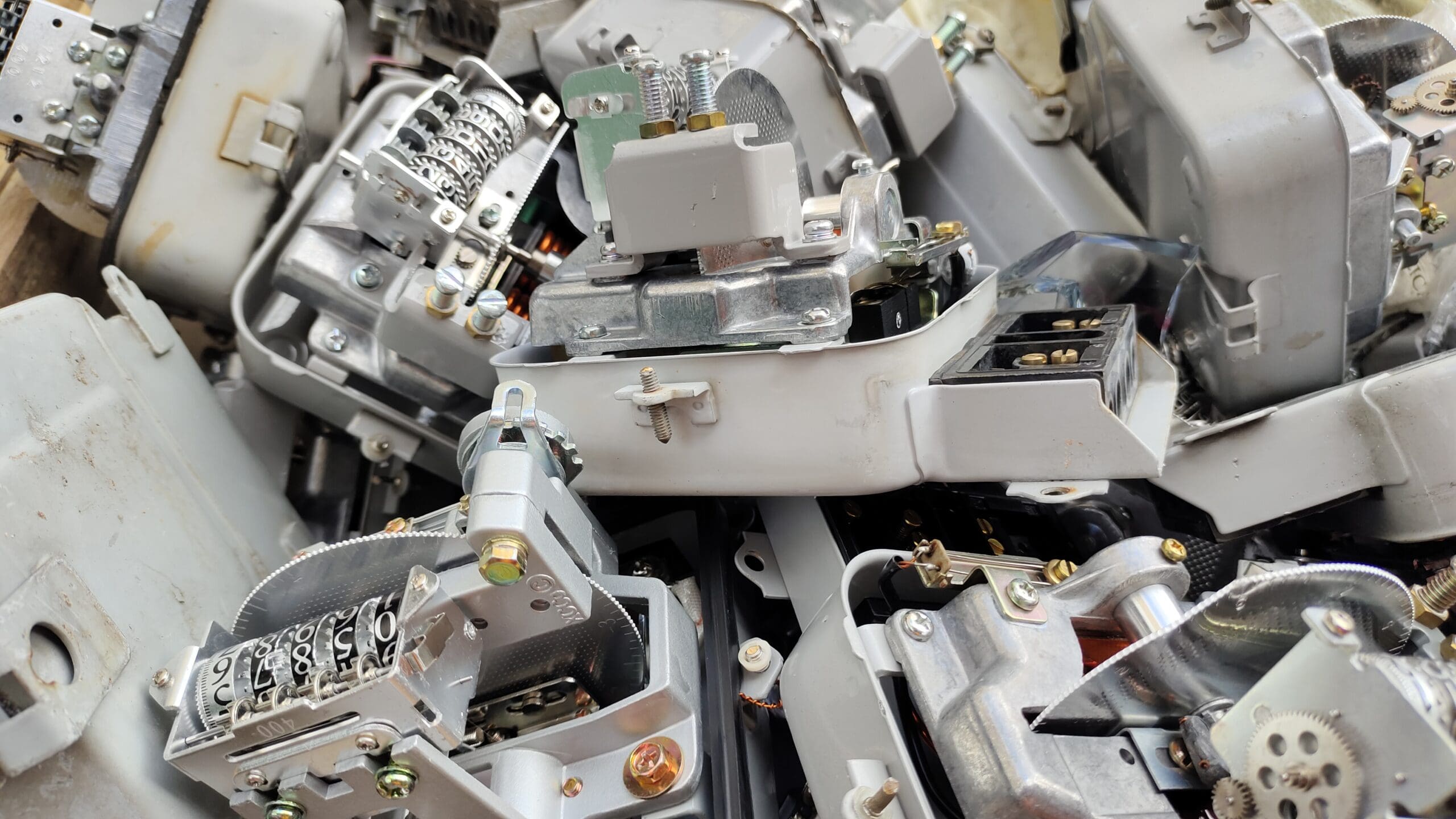Electronics Components Procurement - Spider Electronics